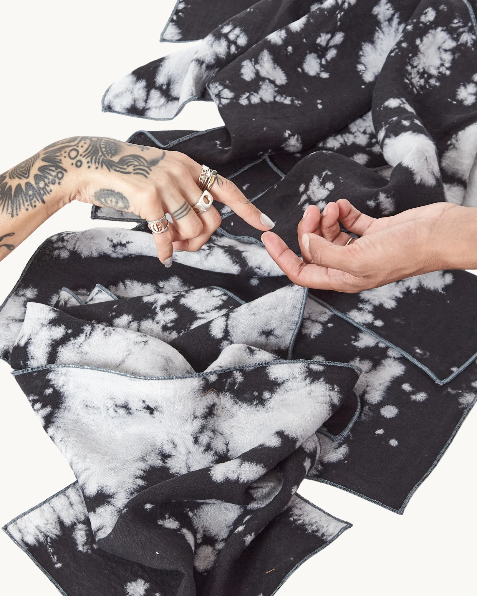 Linen Napkin Set of 6 - Image 10