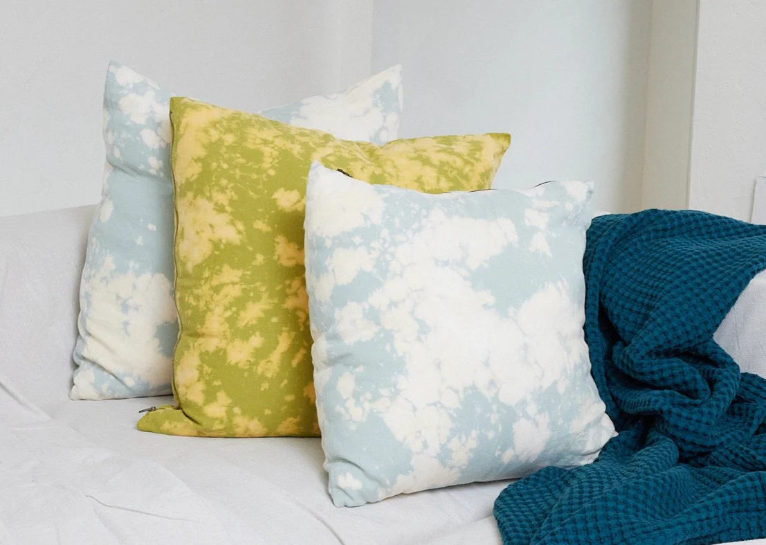 Small Tie Dye Linen Pillow - Image 10